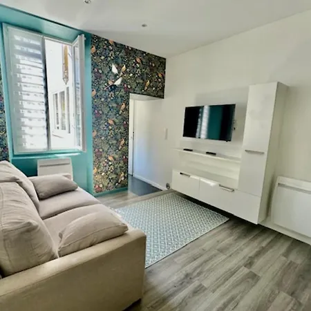 Апартаменты 3p With Wifi At The Foot Of The Old Port Ла-Рошель
