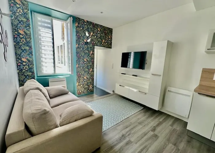 3p With Wifi At The Foot Of The Old Port